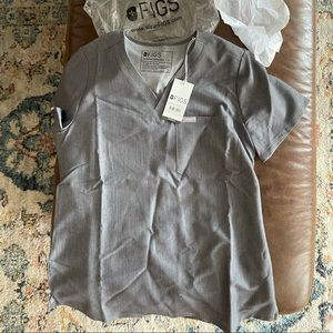 Brand new figs catrina size sm scrub top in teal